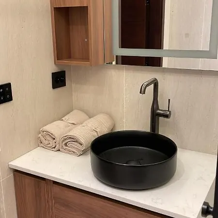 Madla , Hybel Apartment *